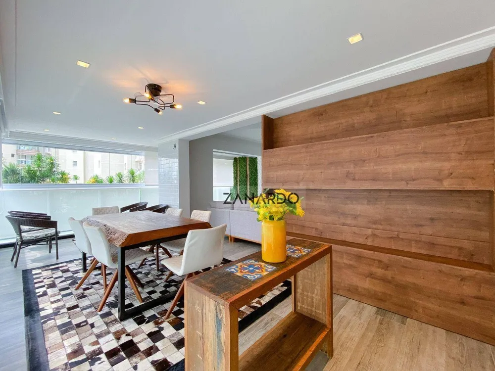 Apartamento, 3 quartos, 162 m² - Foto 2
