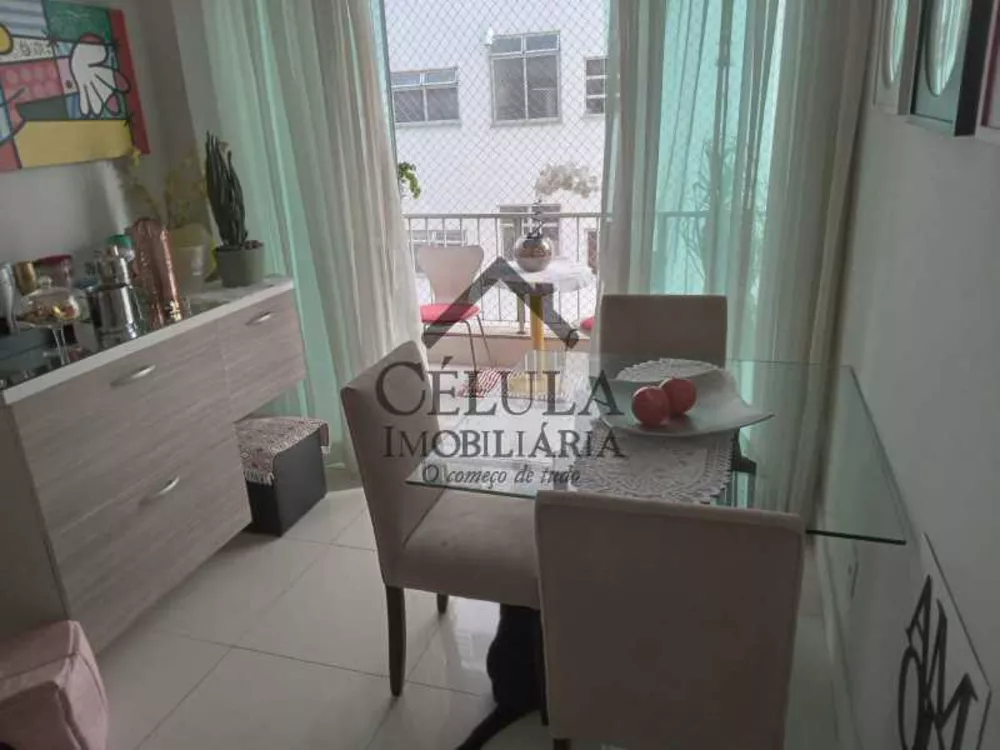 Apartamento à venda com 2 quartos, 75m² - Foto 1