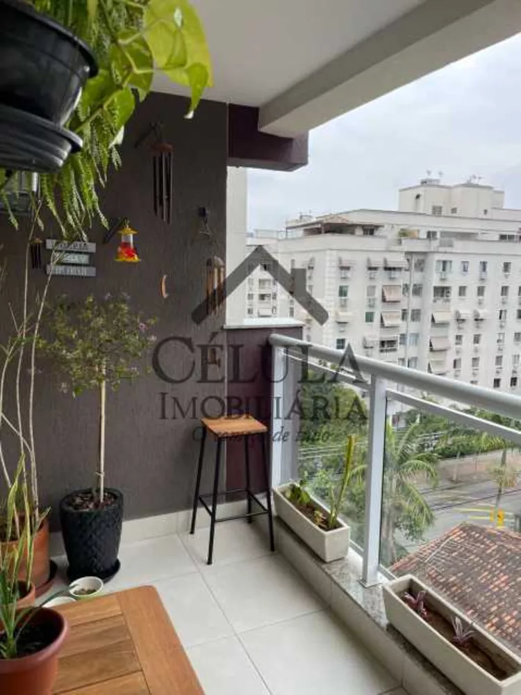 Apartamento à venda com 2 quartos, 58m² - Foto 3