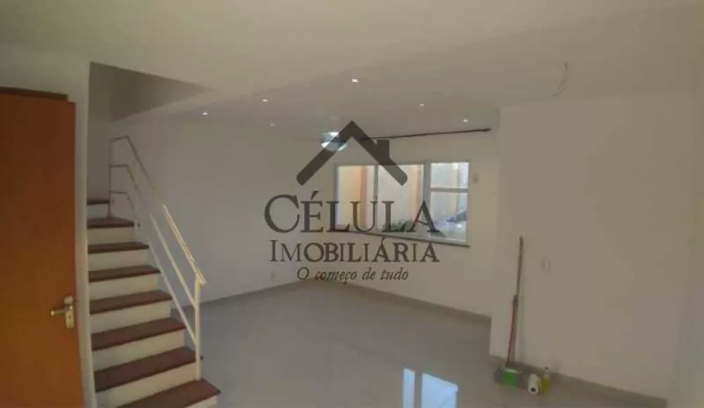 Casa de Condomínio à venda com 3 quartos, 120m² - Foto 4