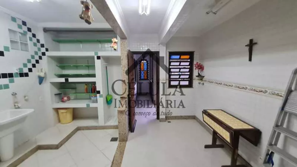 Casa à venda com 5 quartos, 454m² - Foto 8