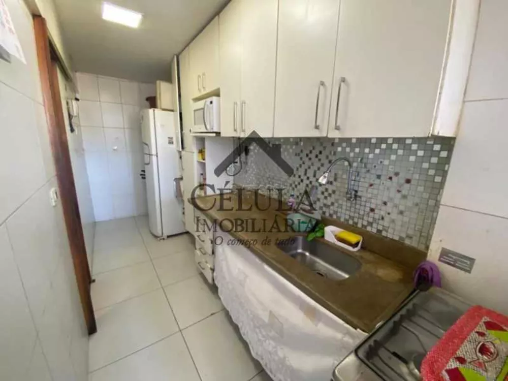 Apartamento à venda com 2 quartos, 61m² - Foto 3