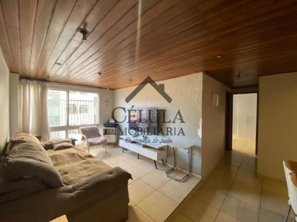 Apartamento à venda com 2 quartos, 61m² - Foto 1