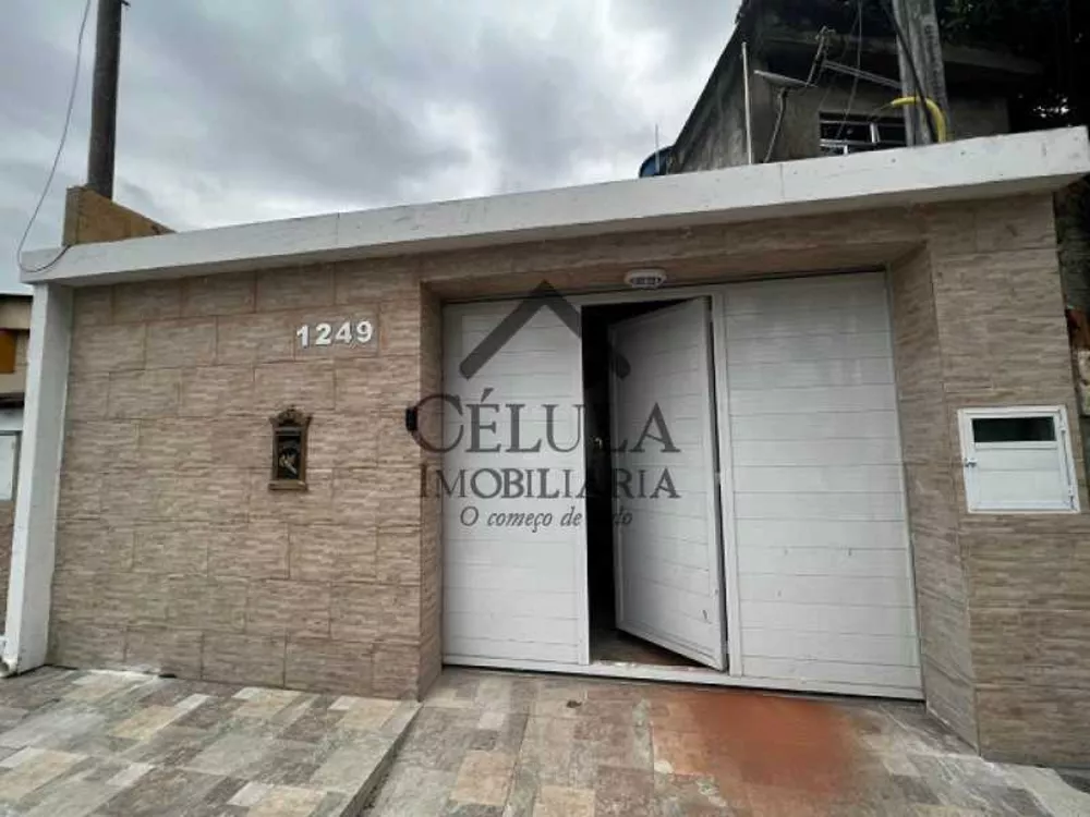 Casa, 3 quartos, 250 m² - Foto 2