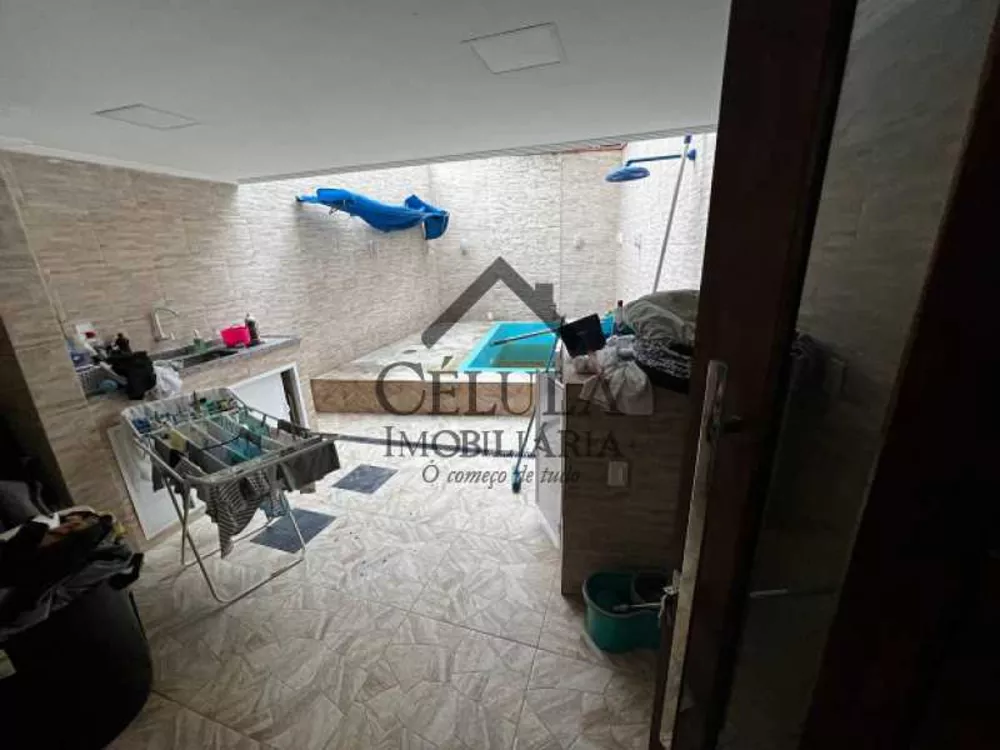 Casa, 3 quartos, 250 m² - Foto 13