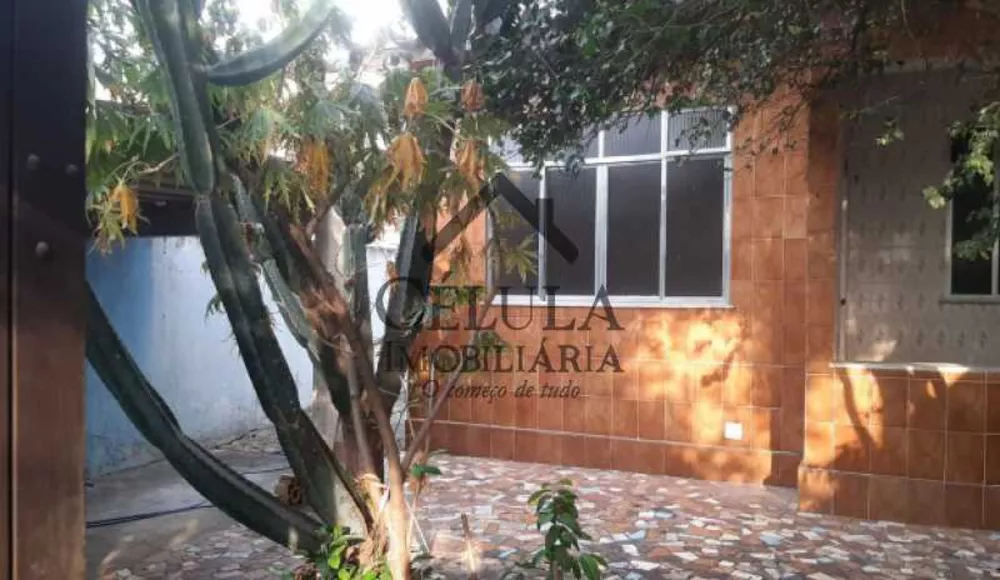 Casa, 2 quartos, 200 m² - Foto 1