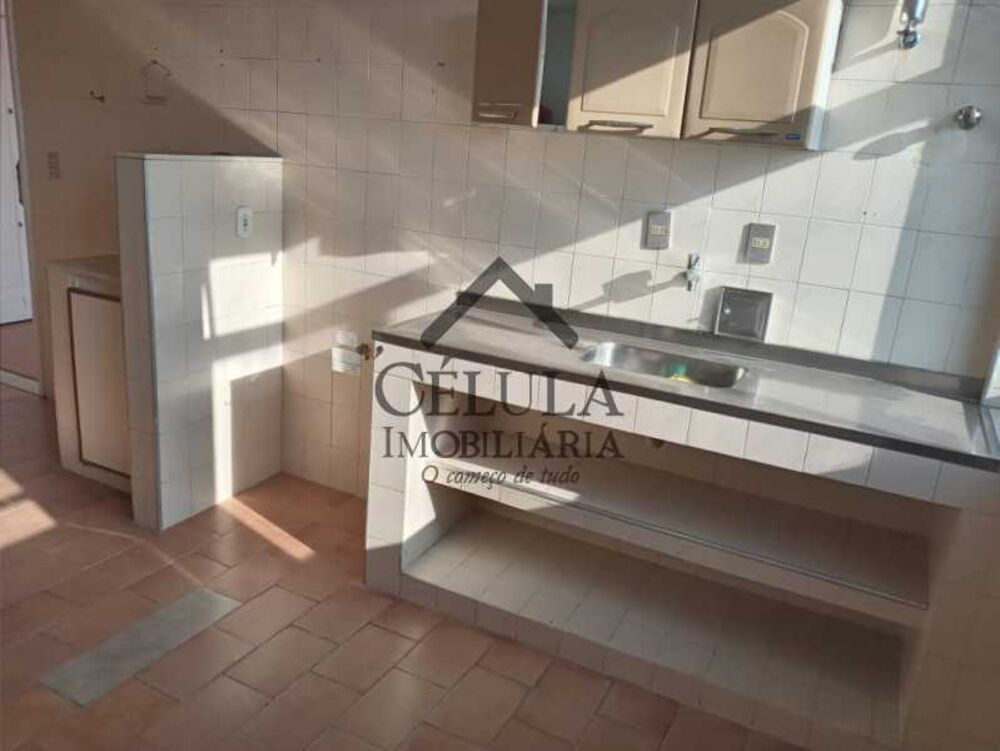 Apartamento à venda com 3 quartos, 79m² - Foto 3