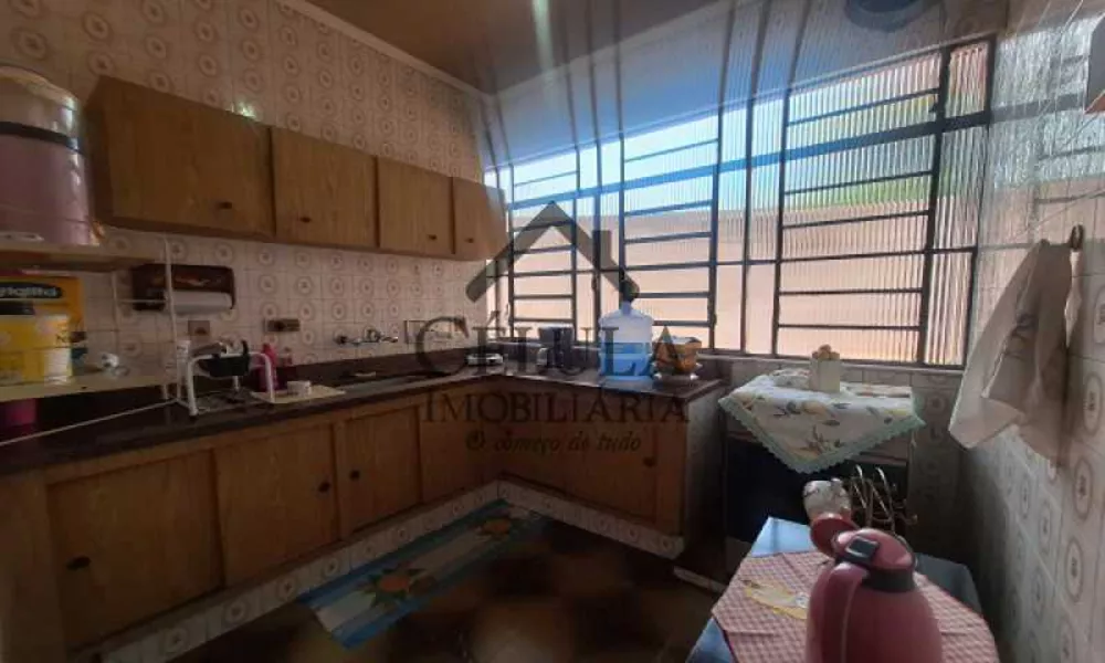 Casa, 3 quartos, 255 m² - Foto 24