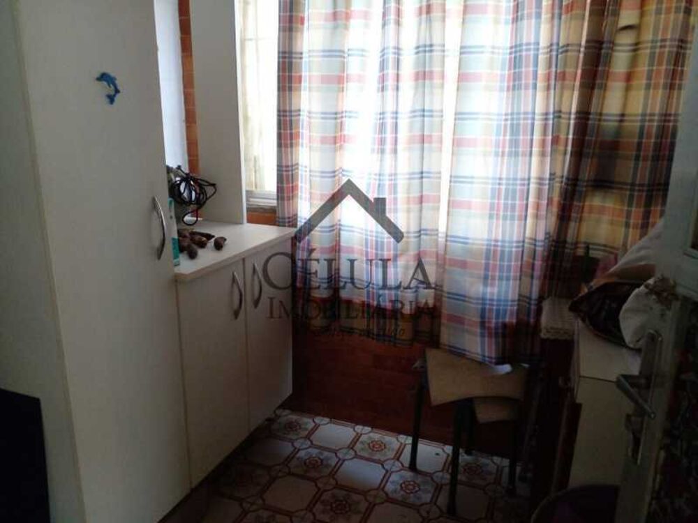Casa, 6 quartos, 357 m² - Foto 2