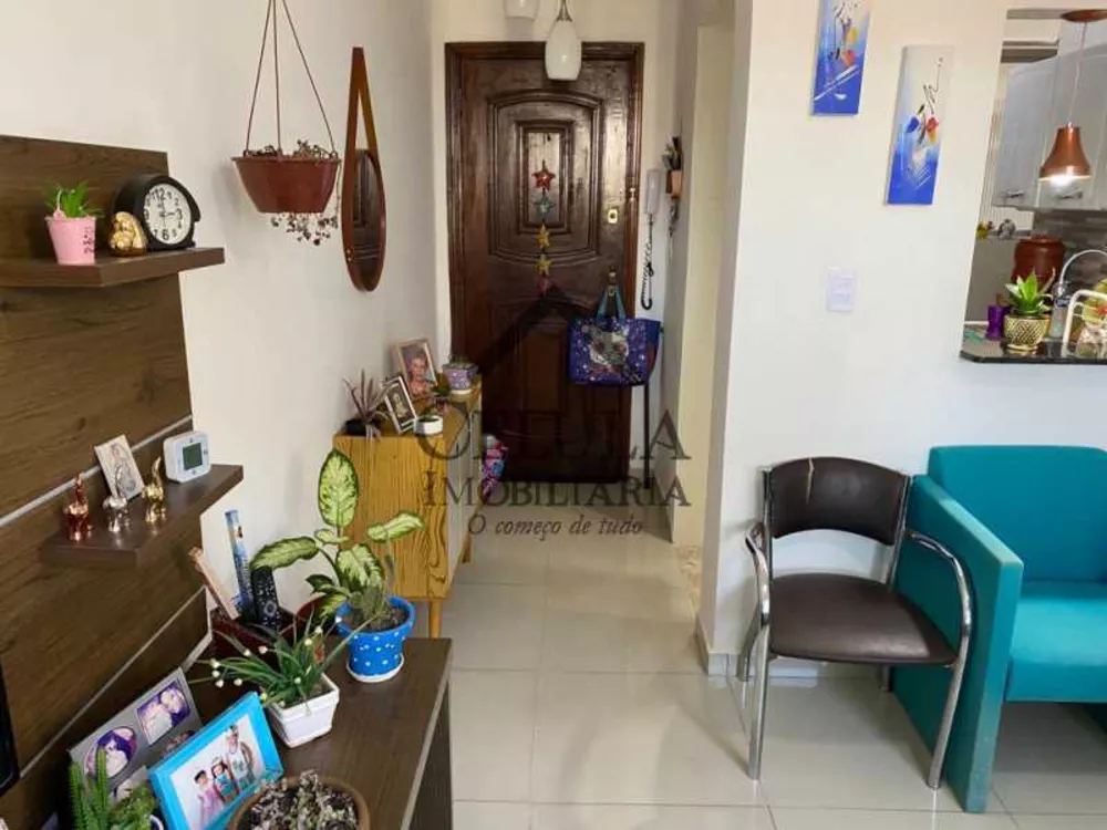 Apartamento à venda com 2 quartos, 46m² - Foto 4