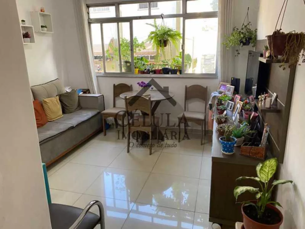 Apartamento à venda com 2 quartos, 46m² - Foto 2