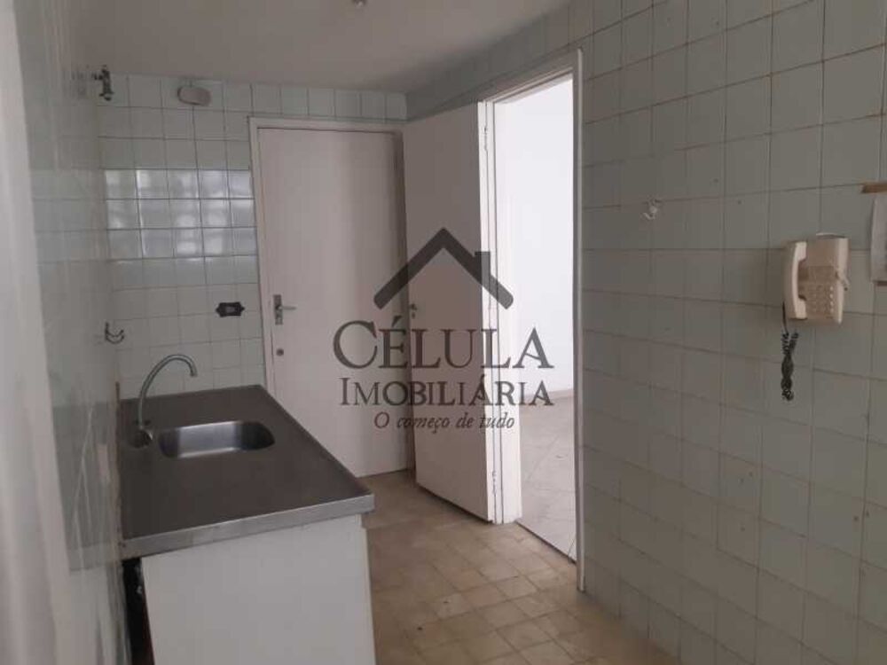 Apartamento à venda com 2 quartos, 80m² - Foto 7