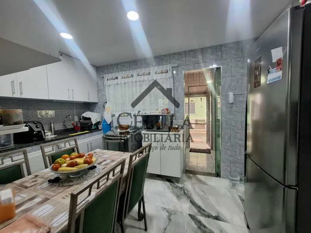 Casa, 3 quartos, 202 m² - Foto 8