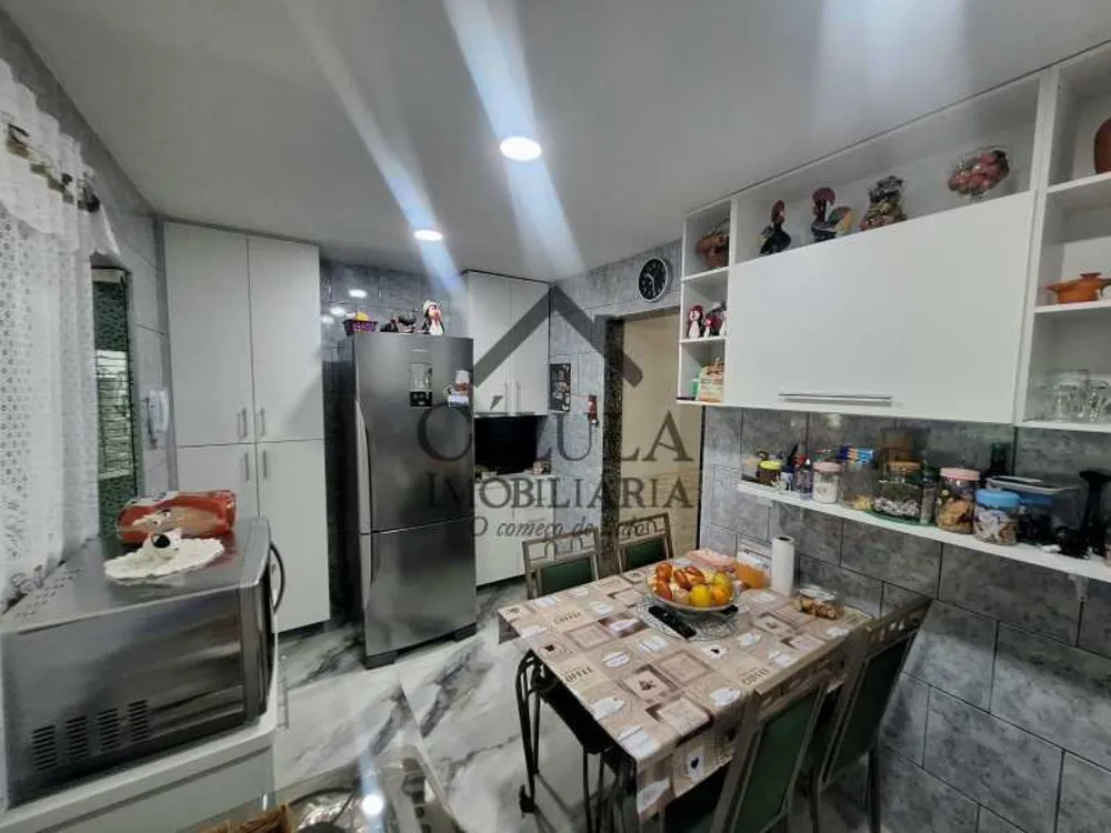 Casa, 3 quartos, 202 m² - Foto 10
