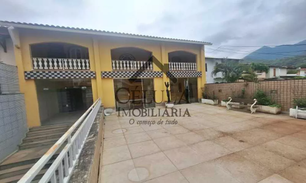 Casa de Condomínio à venda com 4 quartos, 455m² - Foto 3