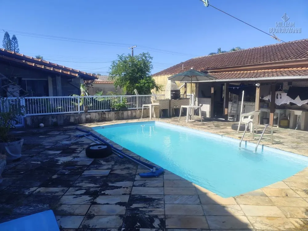 Casa, 3 quartos, 200 m² - Foto 1