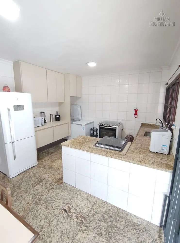 Casa, 3 quartos, 181 m² - Foto 4