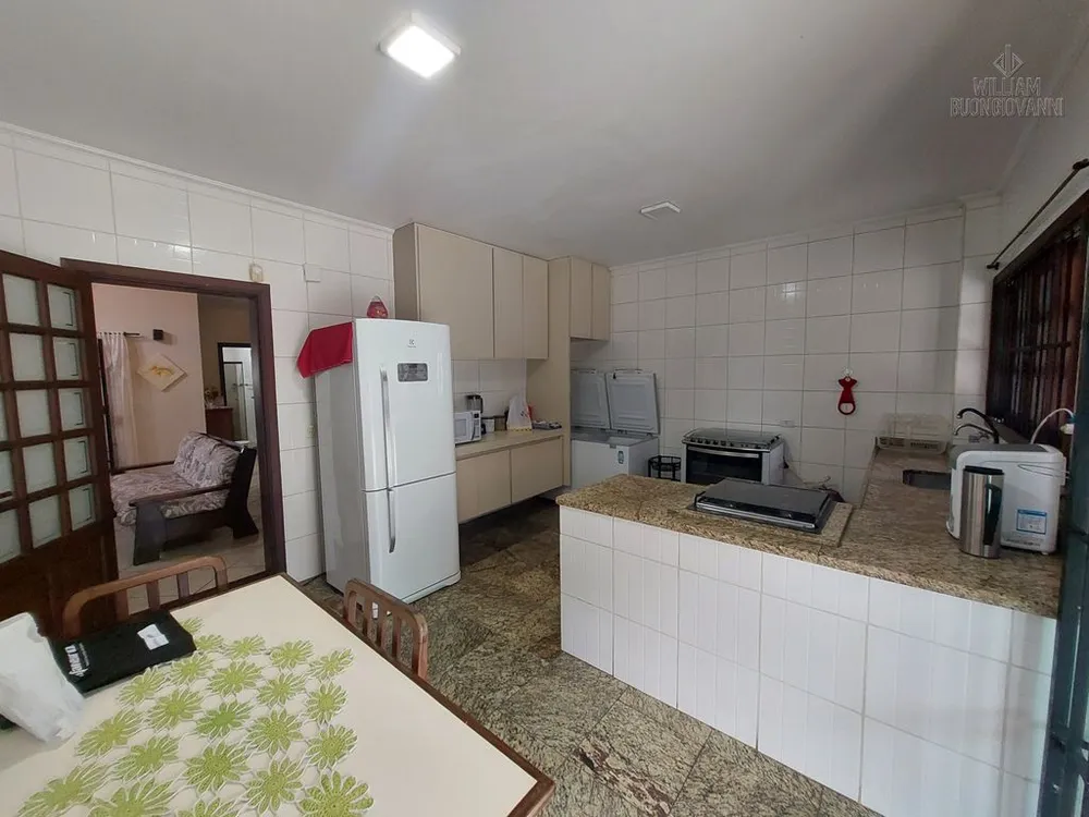 Casa, 3 quartos, 181 m² - Foto 3