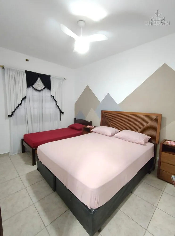 Casa, 3 quartos, 181 m² - Foto 1