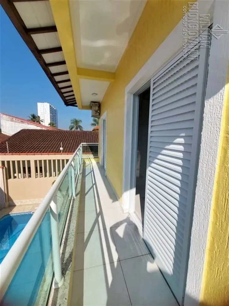 Casa, 4 quartos, 231 m² - Foto 1