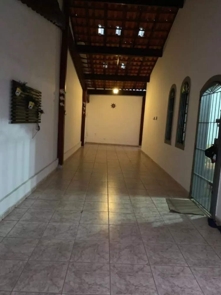 Casa à venda com 3 quartos, 129m² - Foto 4