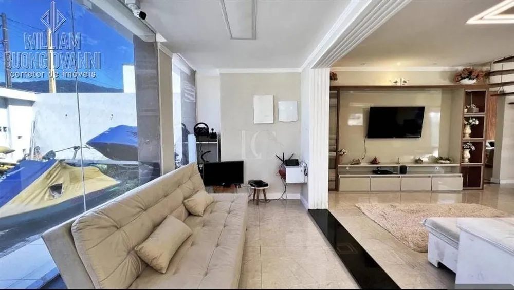 Casa, 5 quartos, 2000 m² - Foto 4
