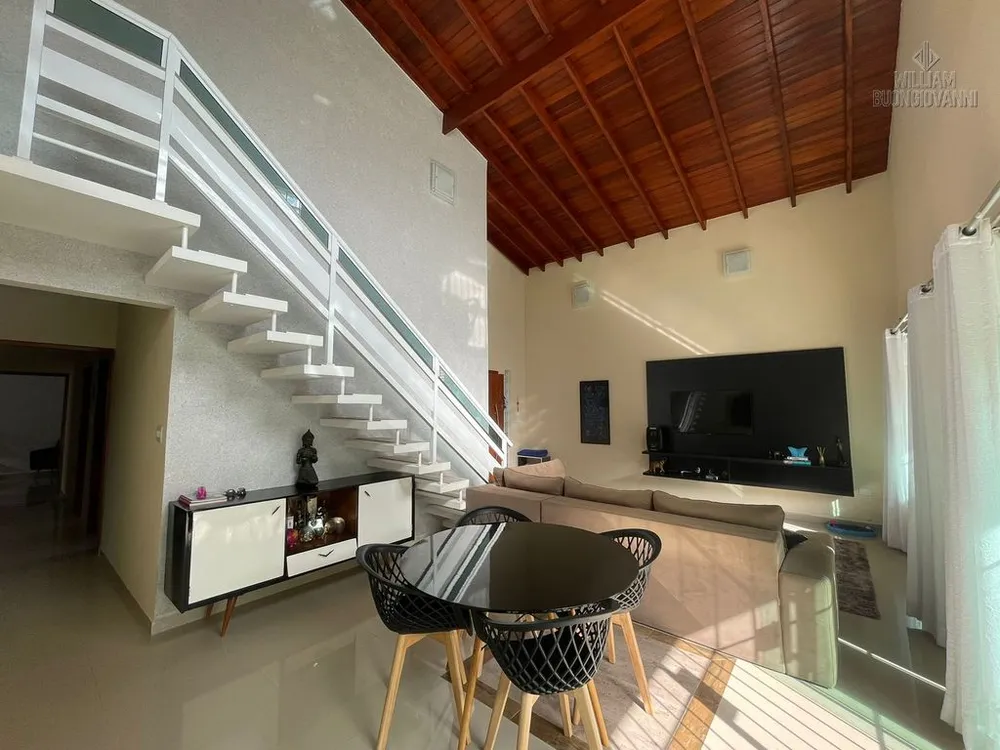 Casa, 4 quartos, 250 m² - Foto 4