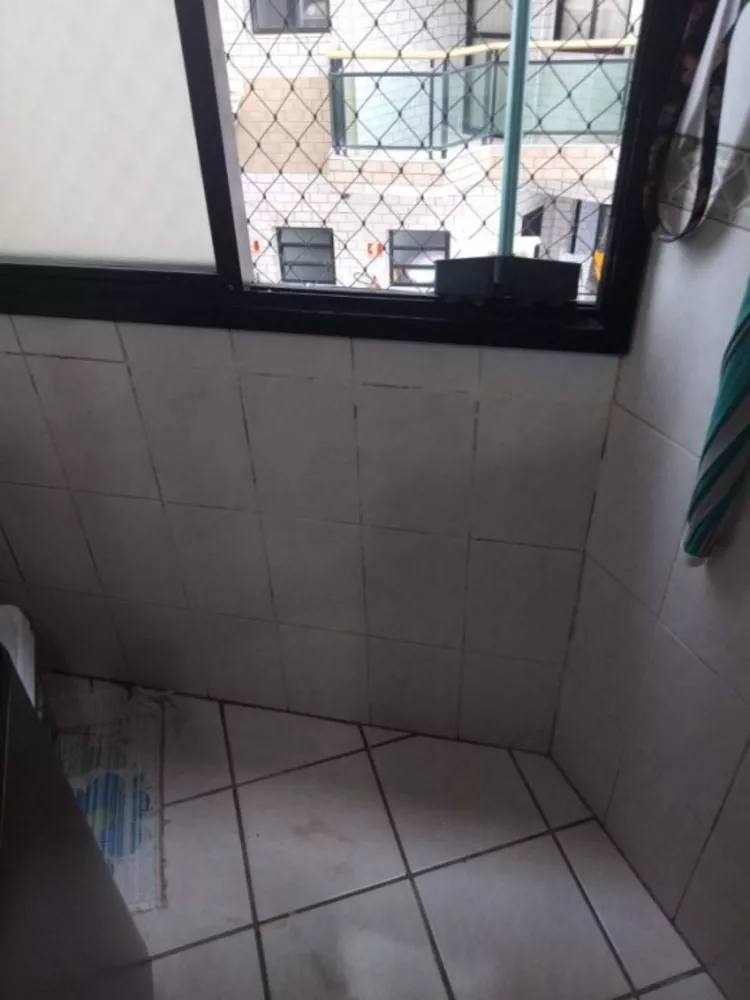 Apartamento à venda com 1 quarto, 45m² - Foto 3