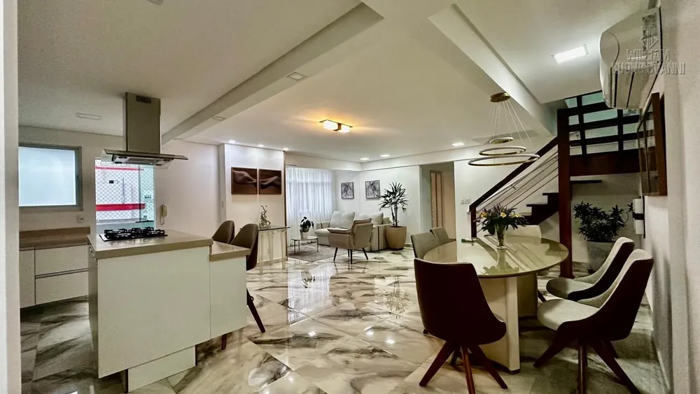 Apartamento, 3 quartos, 220 m² - Foto 5