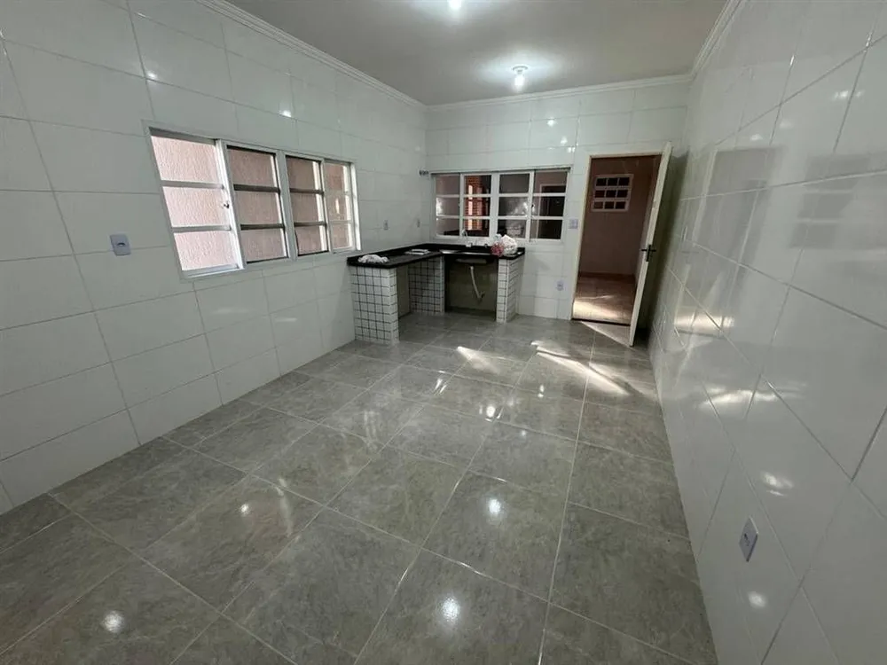 Casa, 3 quartos, 172 m² - Foto 4