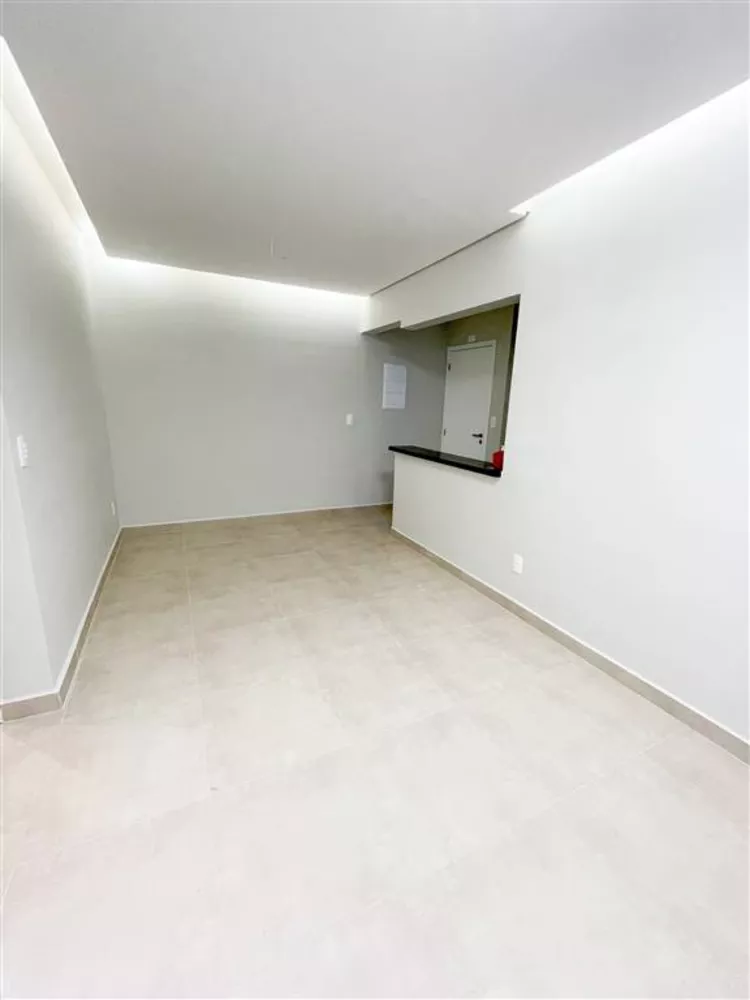 Apartamento para alugar com 2 quartos, 64m² - Foto 4