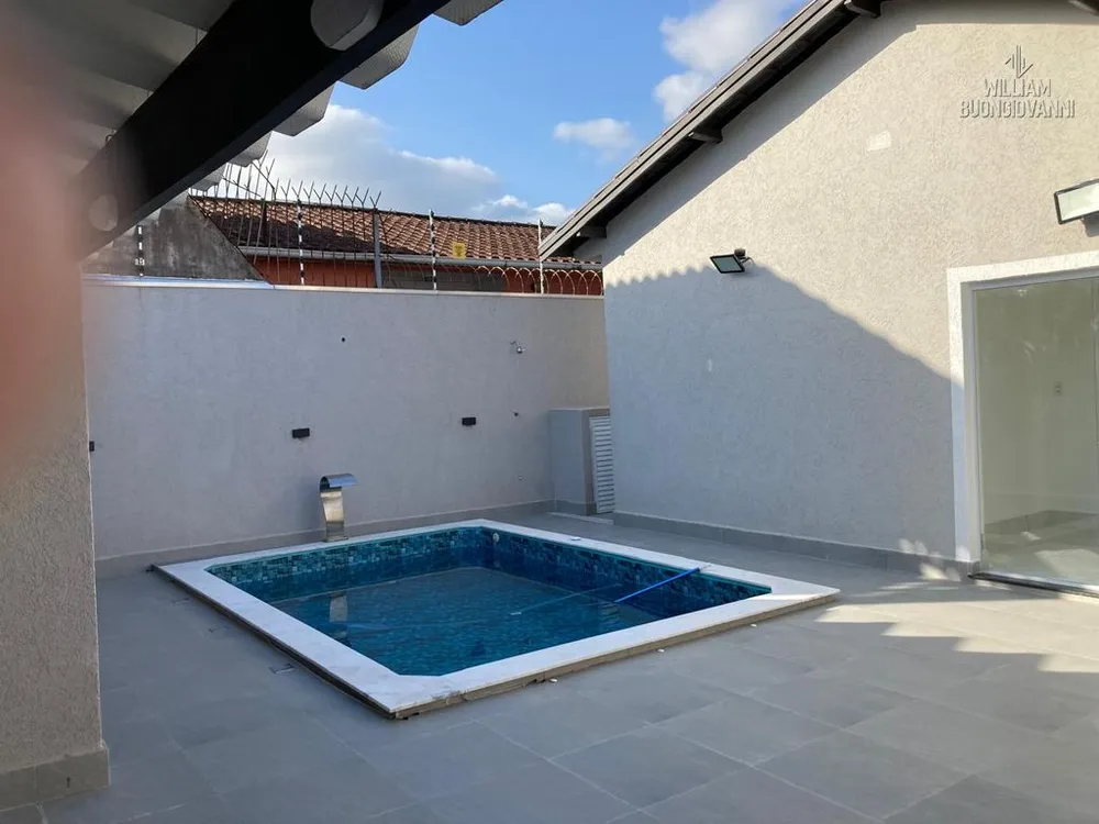 Casa, 4 quartos, 165 m² - Foto 1