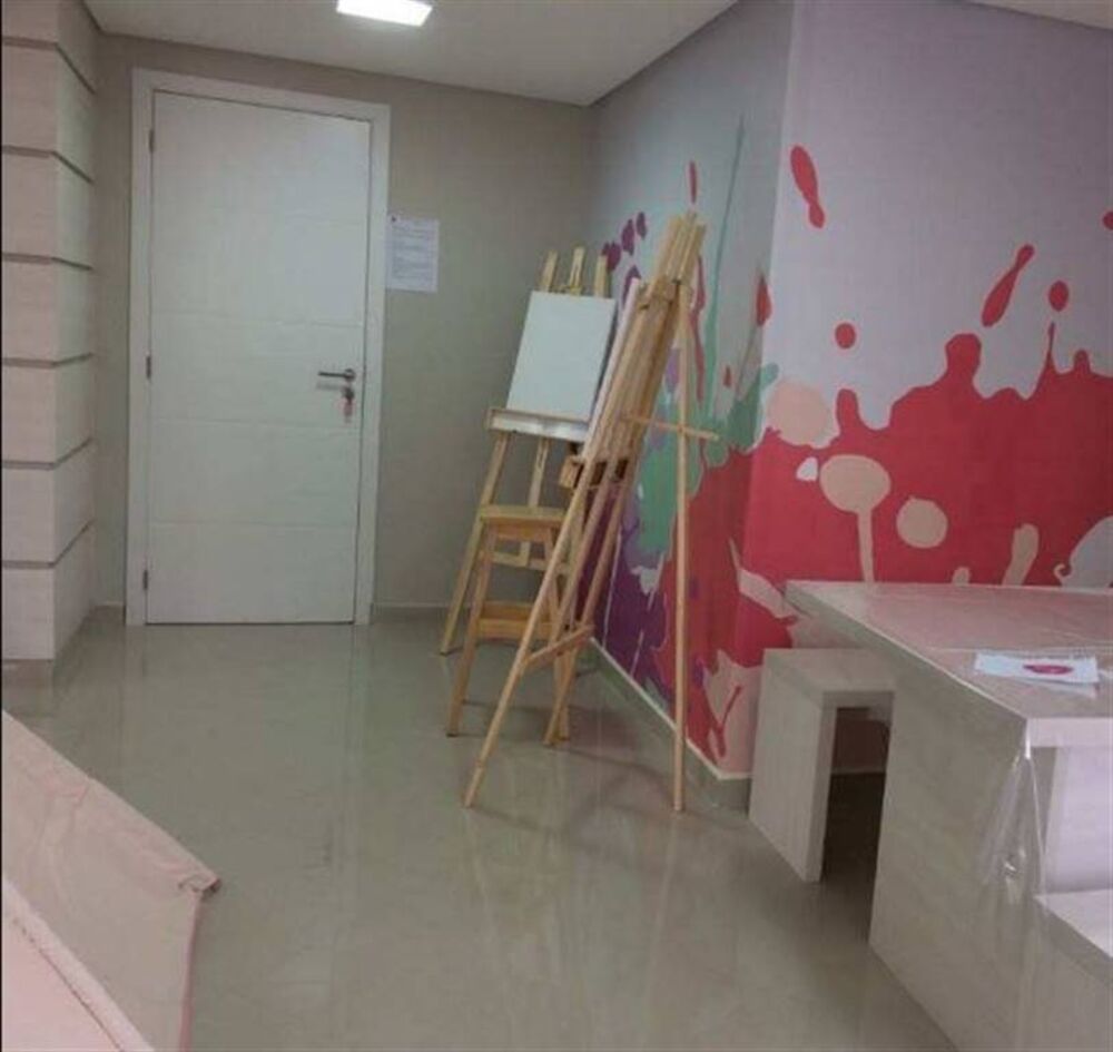 Apartamento à venda com 2 quartos, 75m² - Foto 12