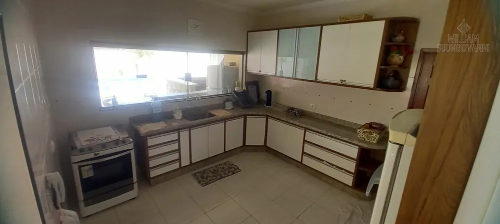 Casa, 4 quartos, 225 m² - Foto 3