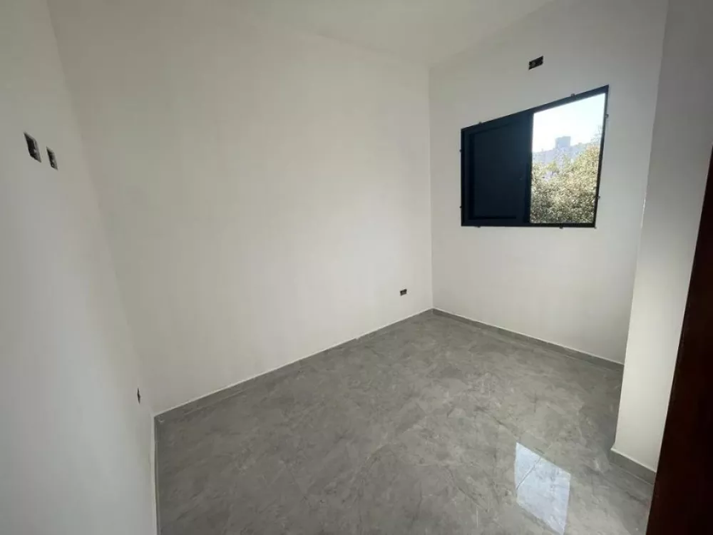 Casa à venda com 2 quartos, 57m² - Foto 11