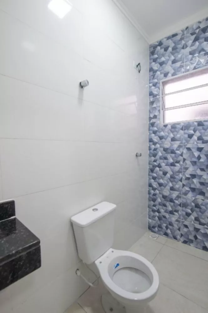 Casa à venda com 2 quartos, 45m² - Foto 6