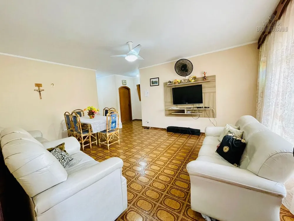 Casa, 3 quartos, 240 m² - Foto 2