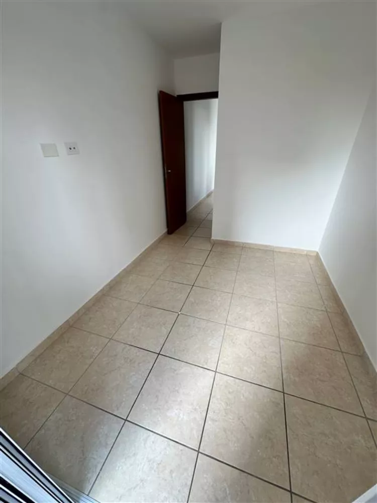 Apartamento à venda com 1 quarto, 37m² - Foto 15