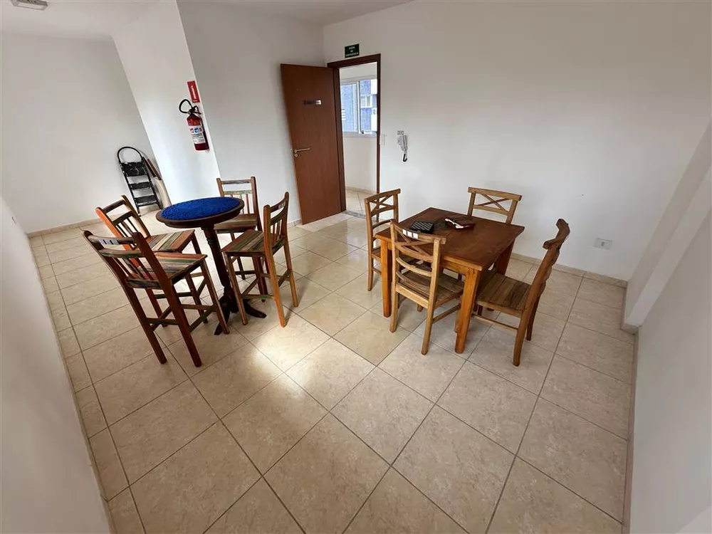 Apartamento à venda com 1 quarto, 37m² - Foto 21