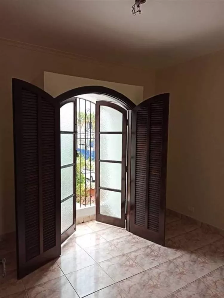 Sobrado à venda com 3 quartos, 198m² - Foto 9