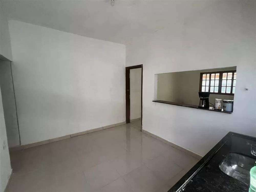 Casa à venda com 2 quartos, 141m² - Foto 12