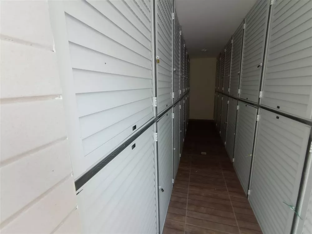 Apartamento à venda com 2 quartos, 64m² - Foto 17