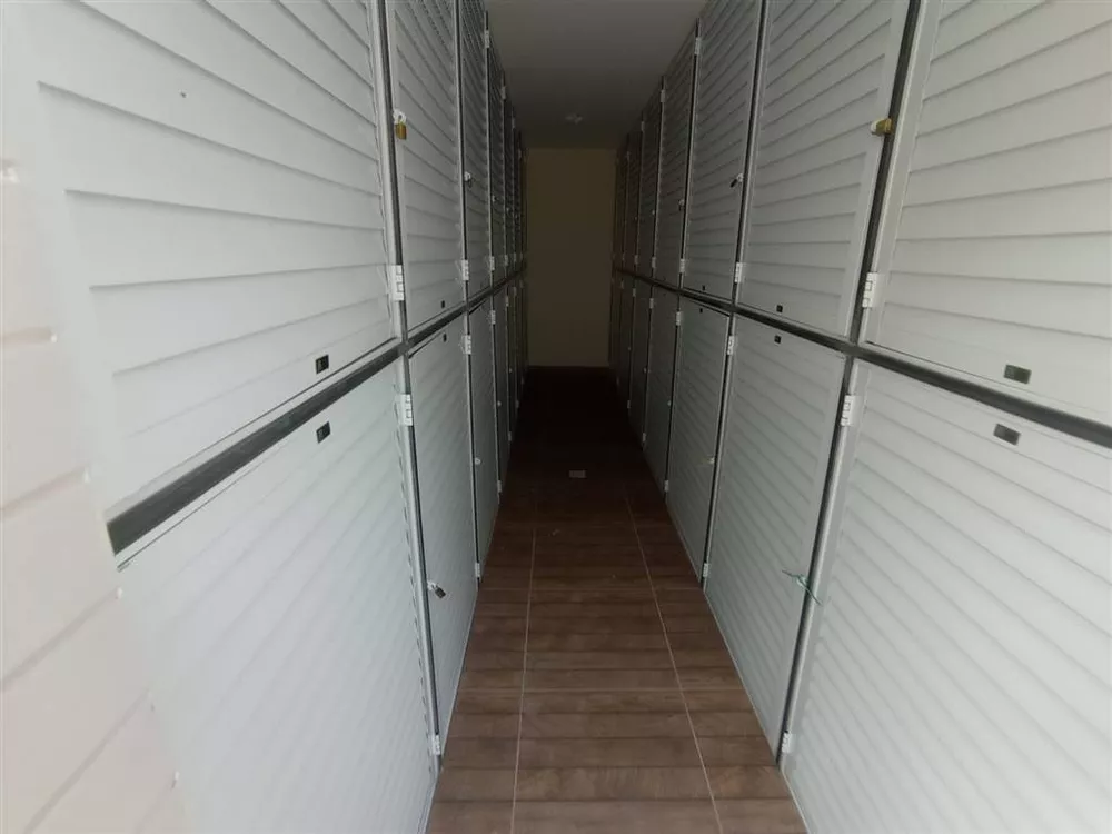 Apartamento à venda com 2 quartos, 64m² - Foto 22