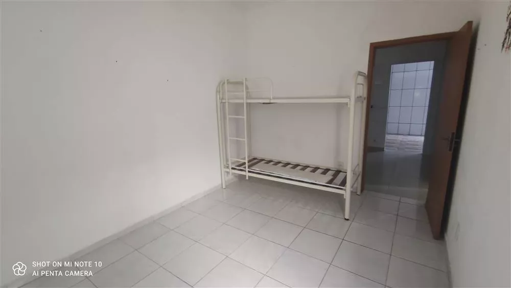 Casa de Condomínio à venda com 1 quarto, 50m² - Foto 11