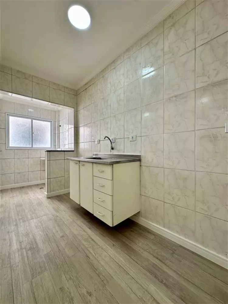 Apartamento à venda com 1 quarto, 40m² - Foto 11