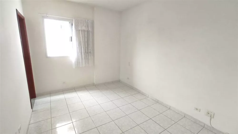 Apartamento à venda com 2 quartos, 68m² - Foto 10