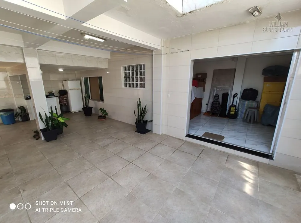 Casa, 4 quartos, 263 m² - Foto 1
