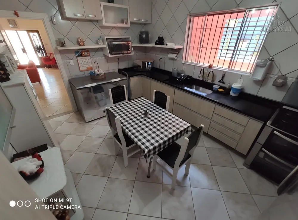 Casa, 4 quartos, 263 m² - Foto 3
