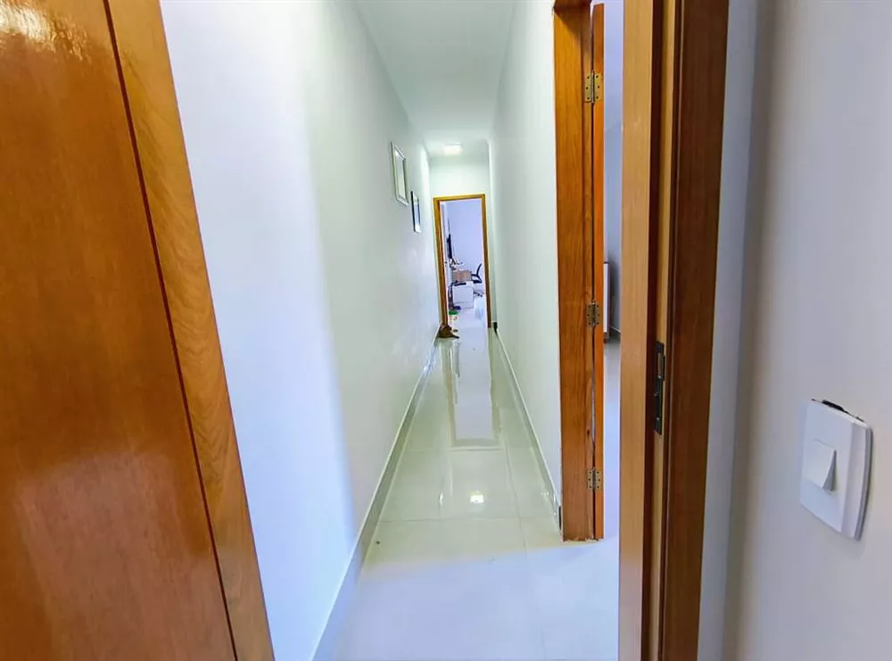 Sobrado à venda com 3 quartos, 130m² - Foto 1