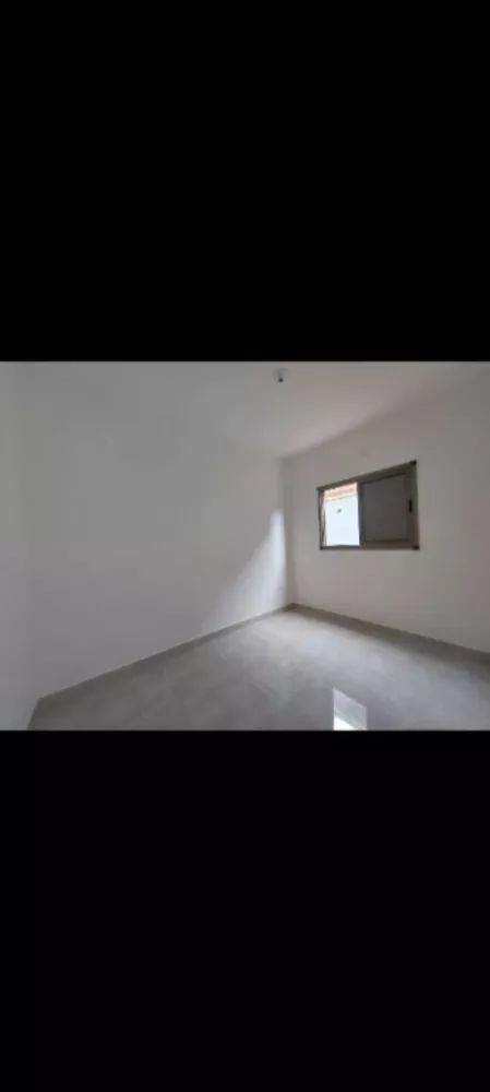 Casa de Condomínio à venda com 2 quartos, 40m² - Foto 4